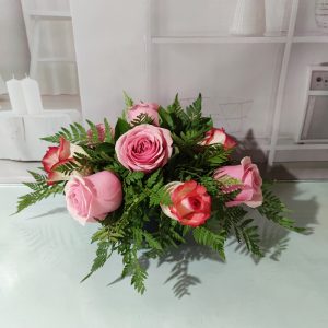 Centro de mesa con rosas